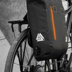 Alforja mochila fullback Wöden negra textura fibra de carbono